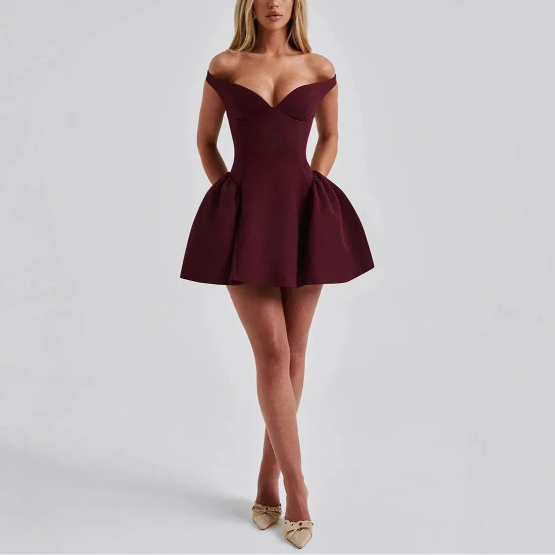 Nellie שמלה ערב מיני גב חשוף