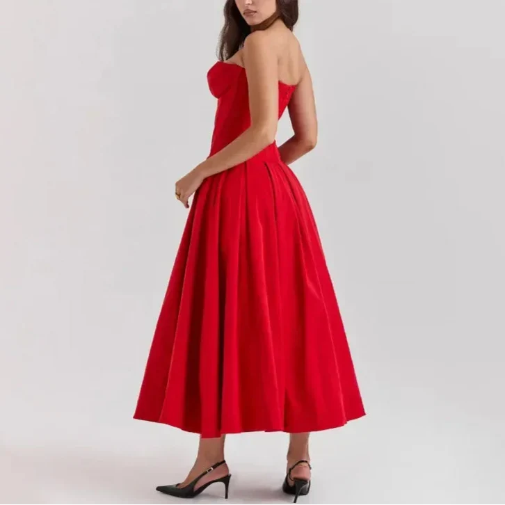 Jayden שמלת מקסי סטרפלס מחטבת אלגנטית