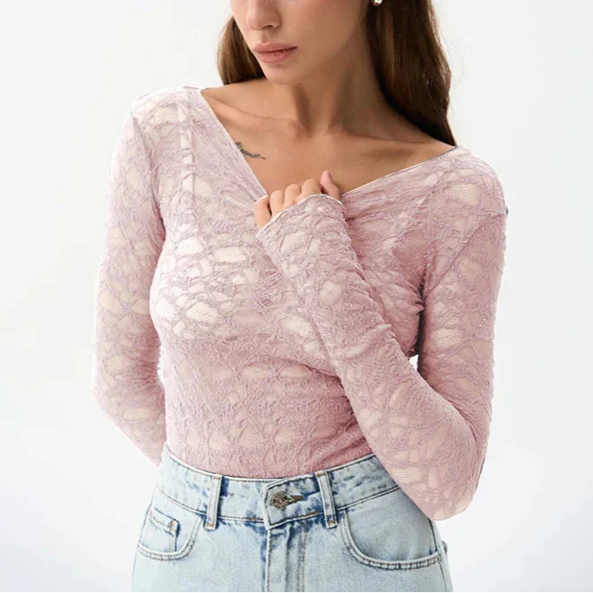 Saskia טופ תחרה שקוף עם שרוול ארוך