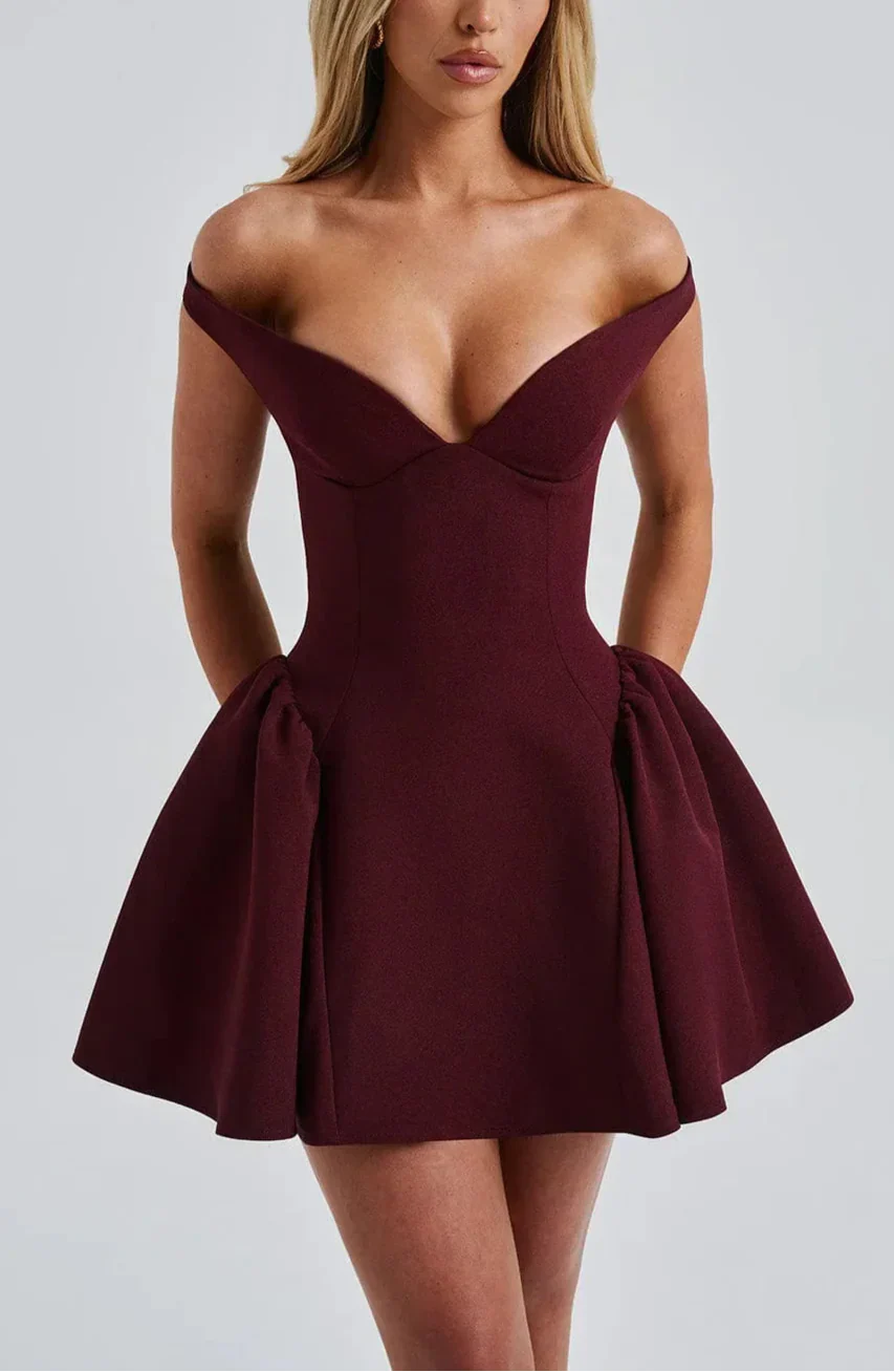 Nellie שמלה ערב מיני גב חשוף