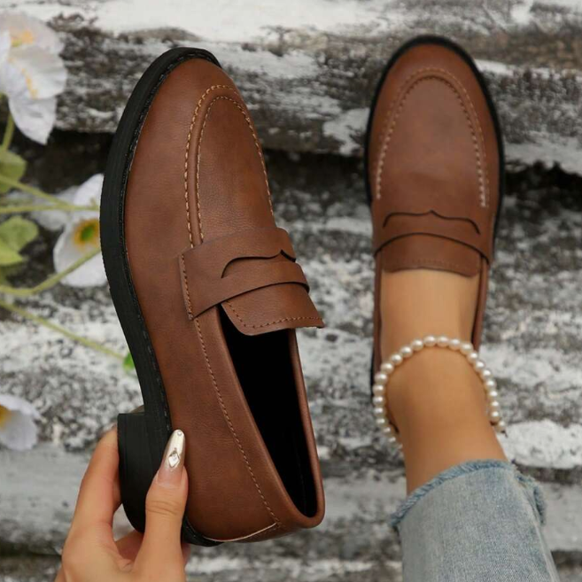 נעלי עקב- לילי